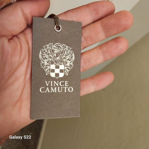 Vince Camuto Floral Cap Sleeve Pleated Dress. NWT. Size: various - Picture 8 of 15